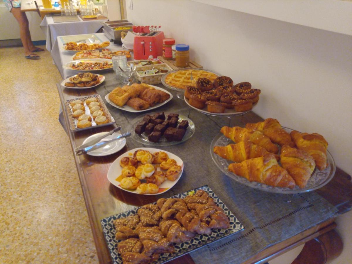 Vegan B&B Meuble Adriana Sirmione Eksteriør billede