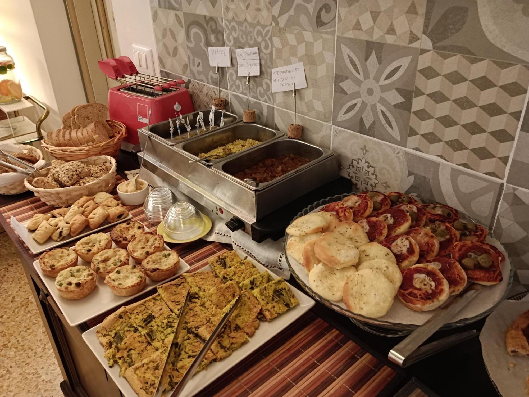 Vegan B&B Meuble Adriana Sirmione Eksteriør billede